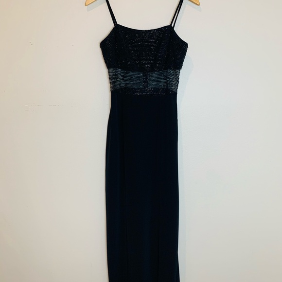JOVANI Beautiful Black Spaghetti Strap Formal Size 2 - Picture 8 of 9